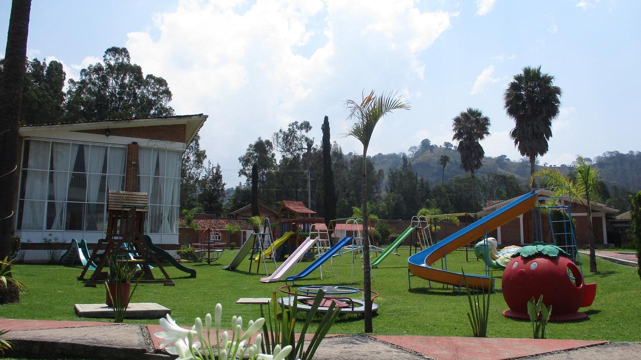 Hotel Villa Monarca Inn Zitácuaro Exteriér fotografie