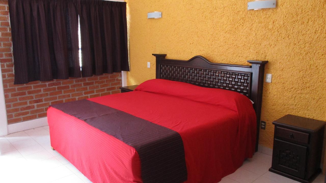 Hotel Villa Monarca Inn Zitácuaro Exteriér fotografie
