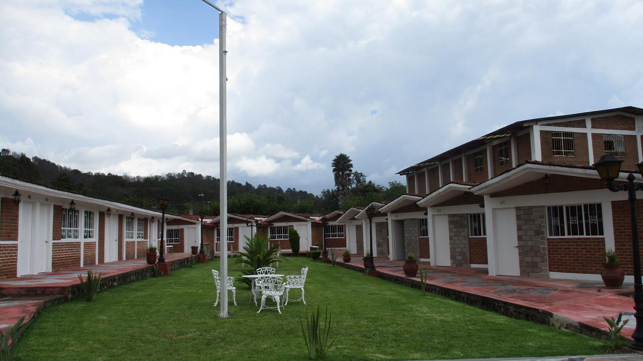 Hotel Villa Monarca Inn Zitácuaro Exteriér fotografie