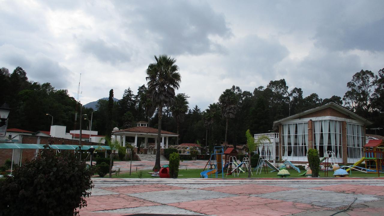 Hotel Villa Monarca Inn Zitácuaro Exteriér fotografie