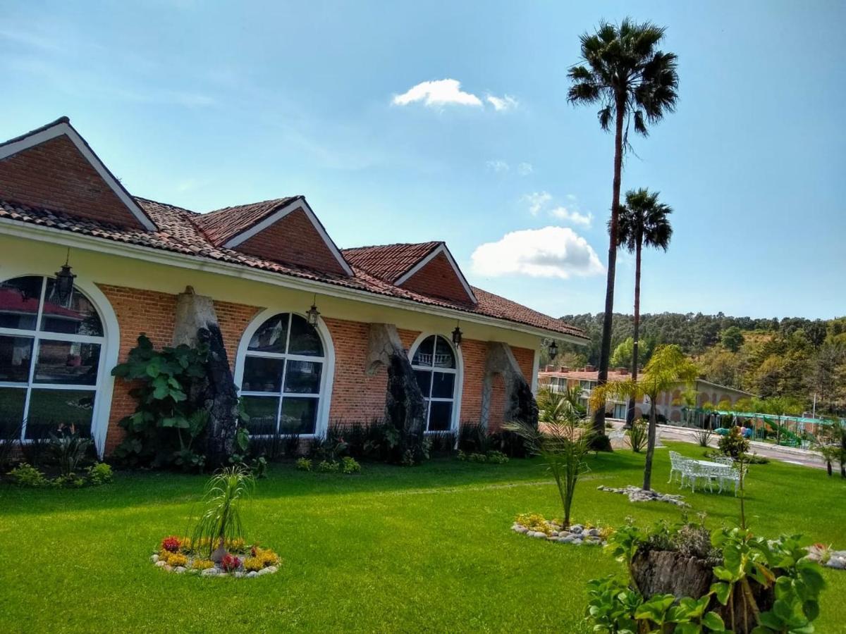 Hotel Villa Monarca Inn Zitácuaro Exteriér fotografie